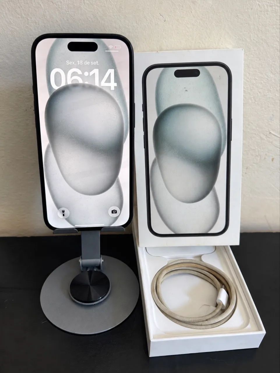 iPhone 15 - 128GB BLACK - Foto 2