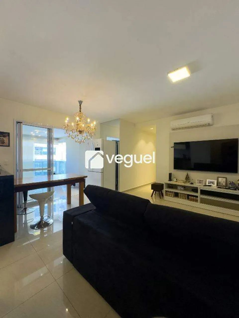 Apartamento mobiliado para alugar com 2 quartos, sendo 2 suítes, no Edifício Berlim  Bosqu - Foto 2