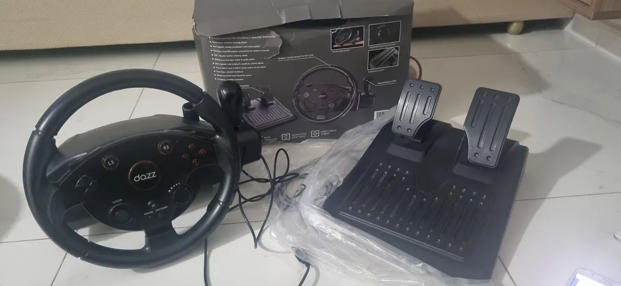 Venda de Volante com Pedal marca Dazz