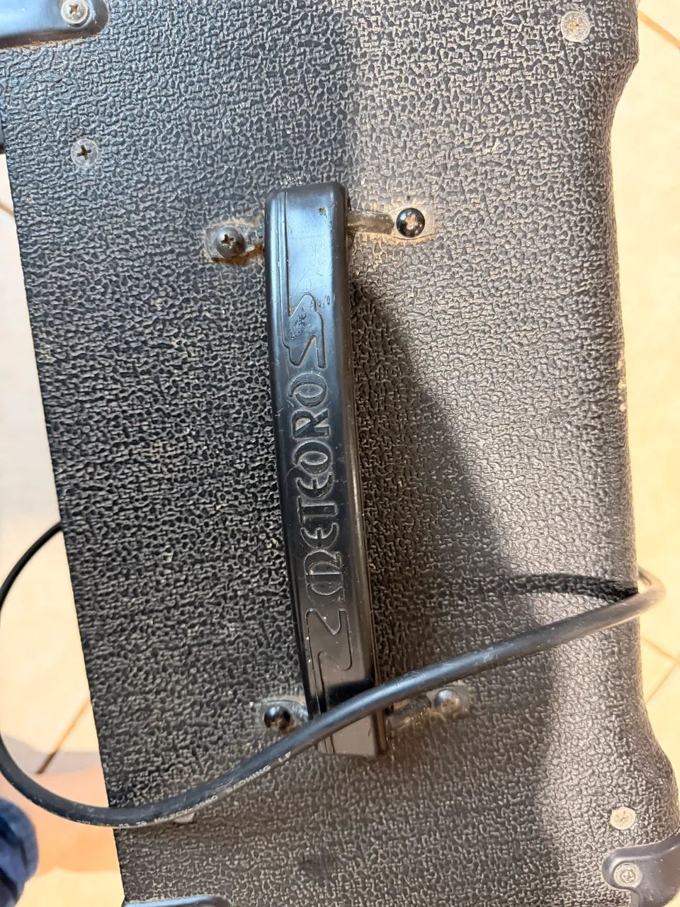 Cubo de Guitarra 30w  nitrous  - Foto 3