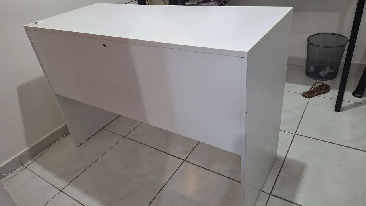 Mesa de Escritório Usada - Bom Estado  - Foto 3