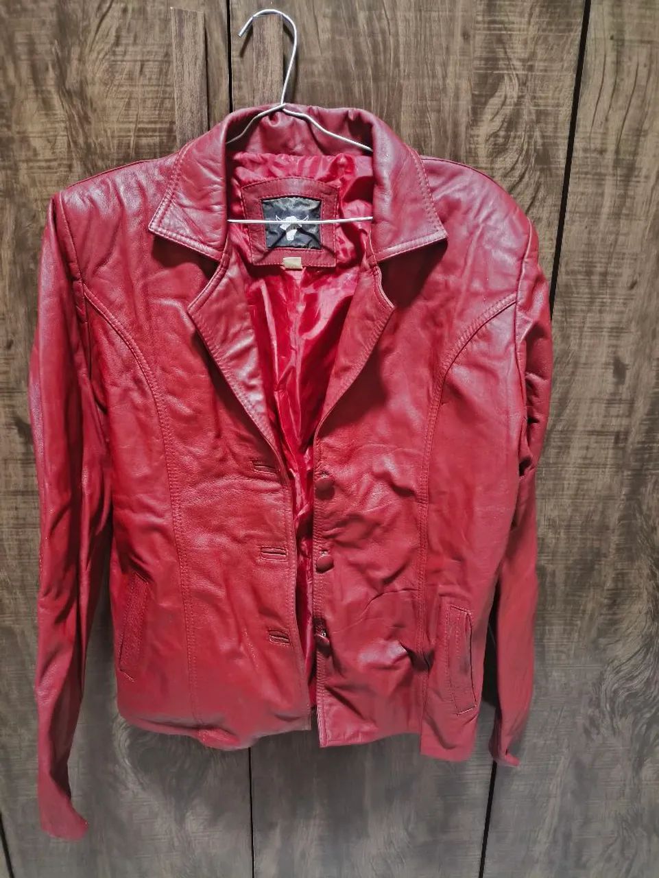 Blusa de couro legítimo 