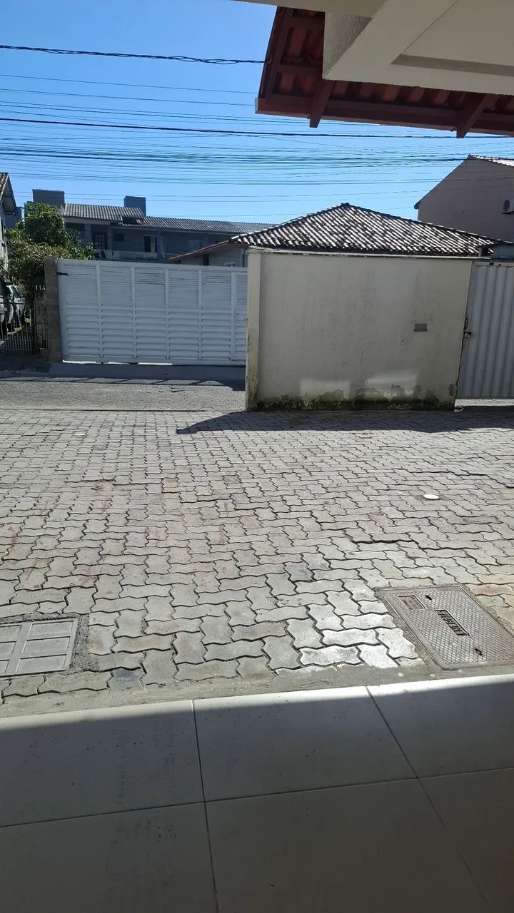 Apartamento sem condomínio e luz incluso