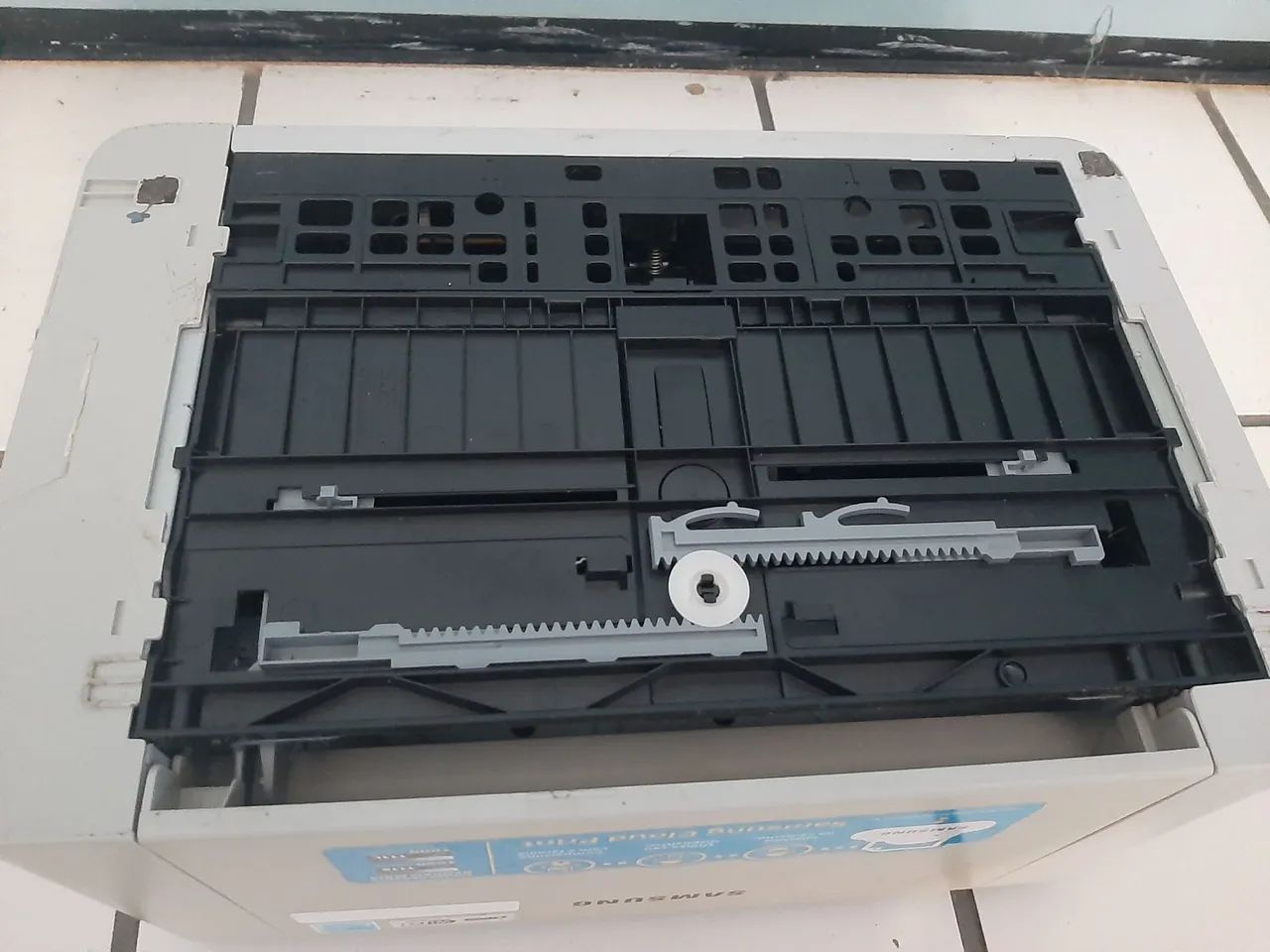 Impressora Samsung Xpress M2020W - Foto 5