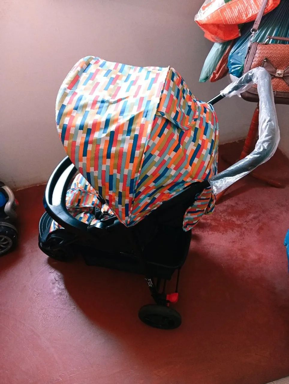 Carinho de bebê da marca Delta Voyage  - Foto 4