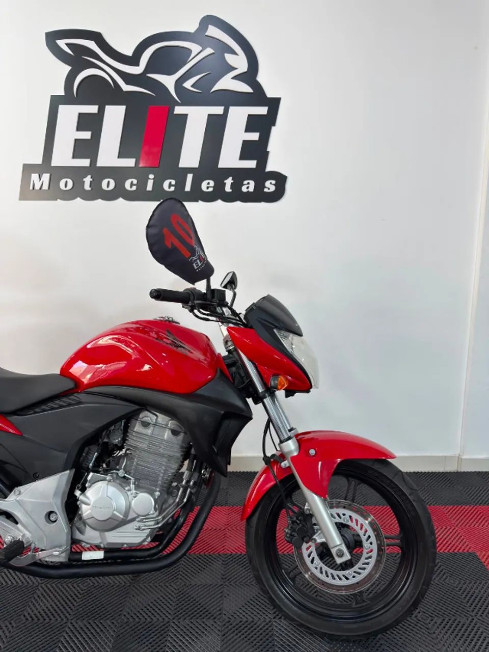 CB 300R 2010 VERMELHA  - Foto 3
