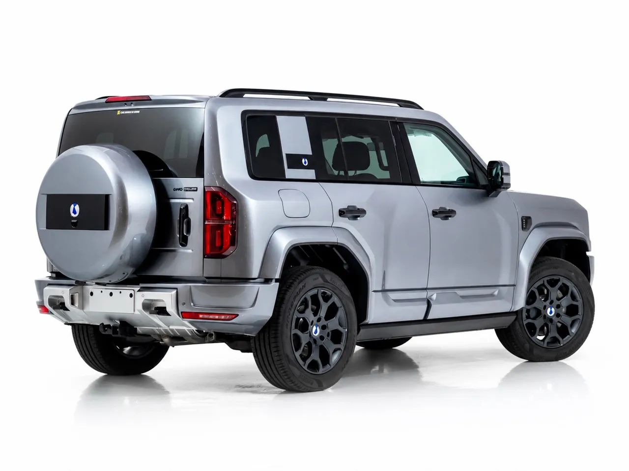 Denza B5 SUV híbrido plug-in, foto 2 de 13