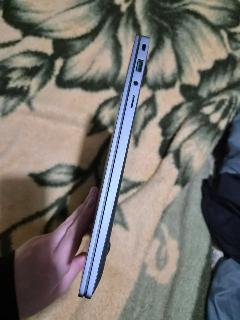 Vendo notebook Samsung galaxy book 4 - Foto 3