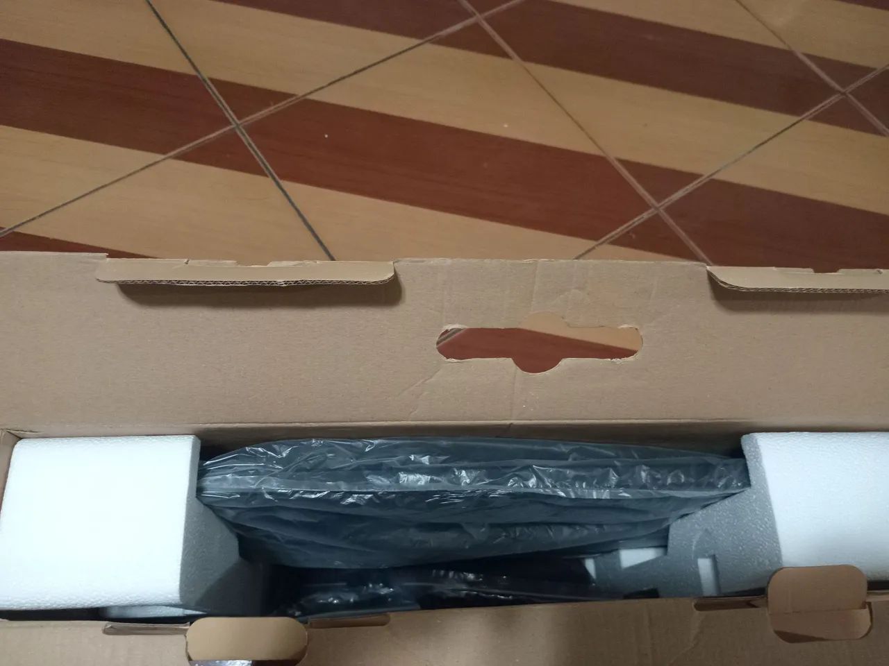 Monitor Bluecase 23.8 LED - Foto 2