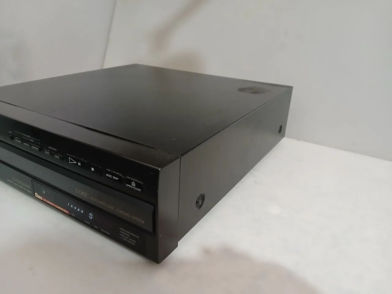 CD Player SONY Carrossel 5cds com defeito  - Foto 4