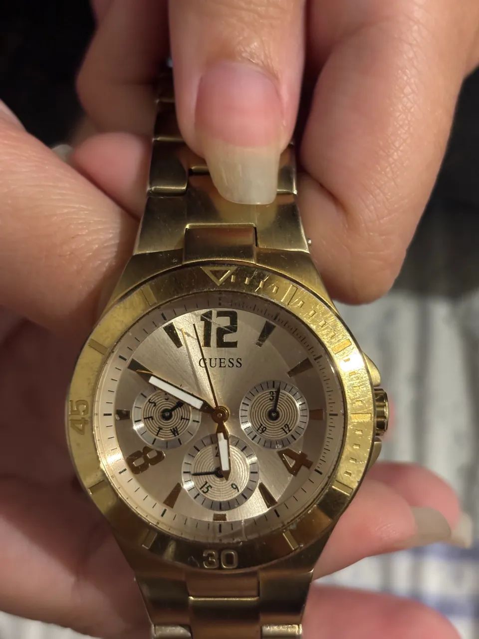 Relógio dourado GUESS - Foto 4