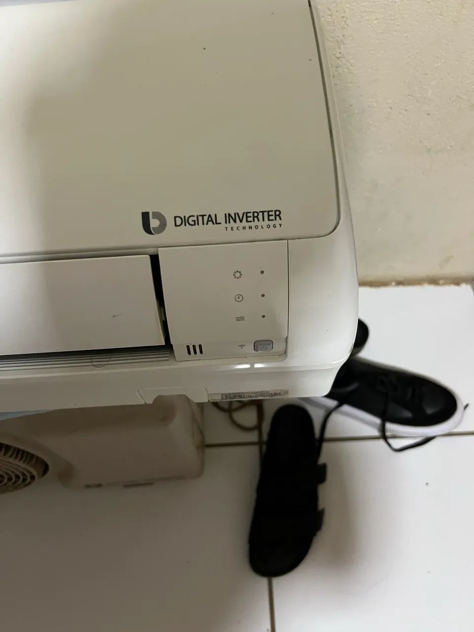 Ar condicionado, OBS: parou de gelar mais e zero 