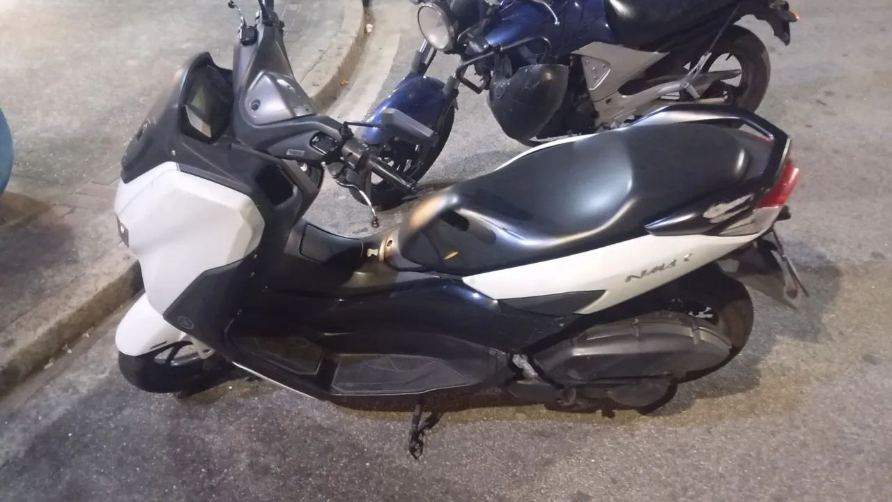 Nmax 22  - Foto 3