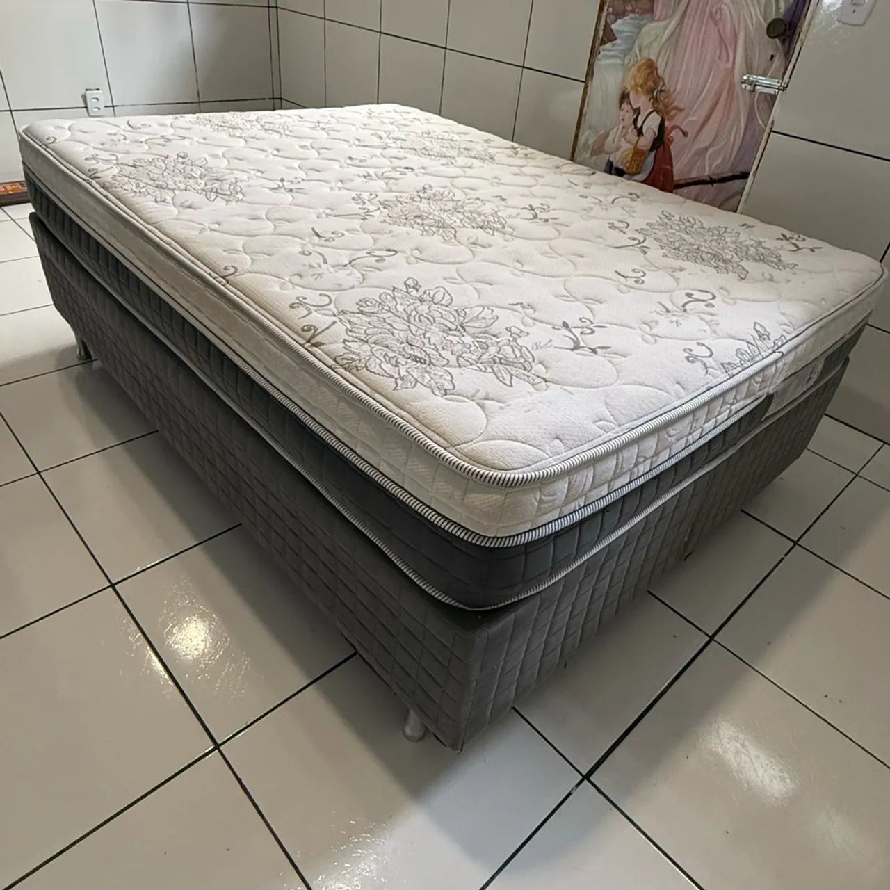 Cama de casal - colchão + base - Foto 5