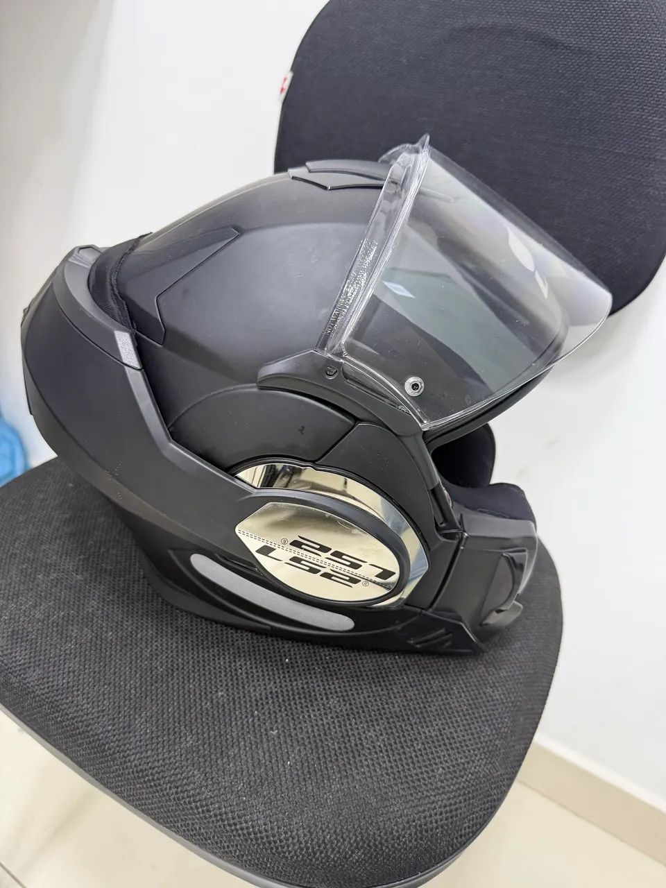 Capacete Valiant LS2