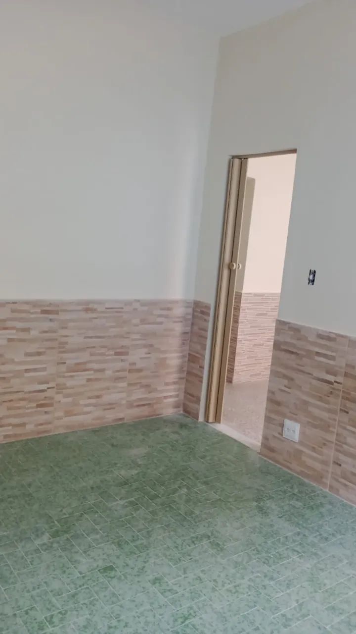 ALUGO CASA DE 2 QUARTOS EM REALENGO - Foto 3