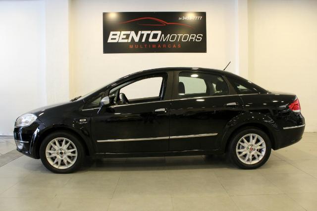 Fiat Linea 1.8 LX Dualogic Flex - Foto 2