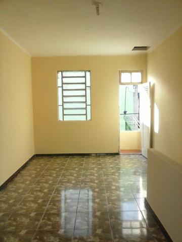 Casa com 3 pisos e 2 dormitórios: À venda, no bairro de Aparecida - Foto 6