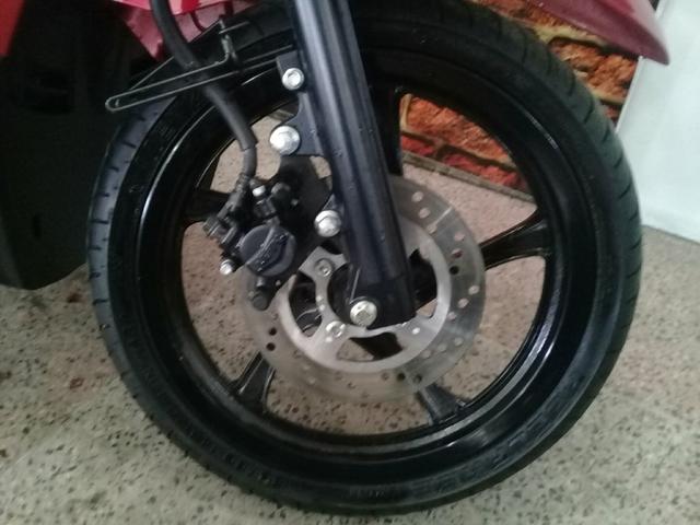 Yamaha neo 125 completa com apenas 680 km - Foto 5