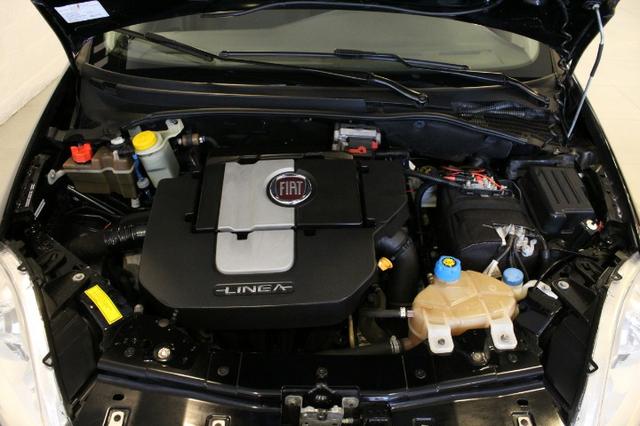 Fiat Linea 1.8 LX Dualogic Flex - Foto 6