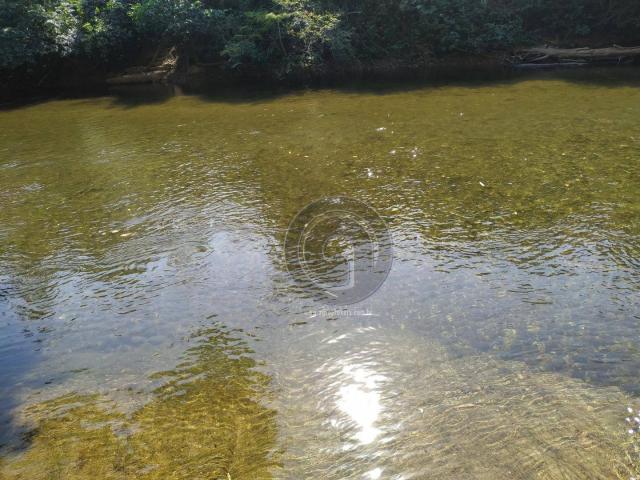 Chácara no rio coxipó com ótima estrutura