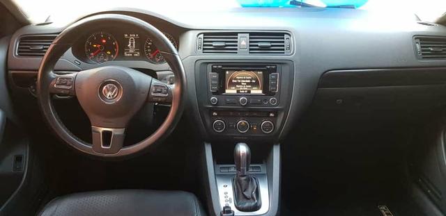 Jetta 2.0 com Teto Solar - Foto 8