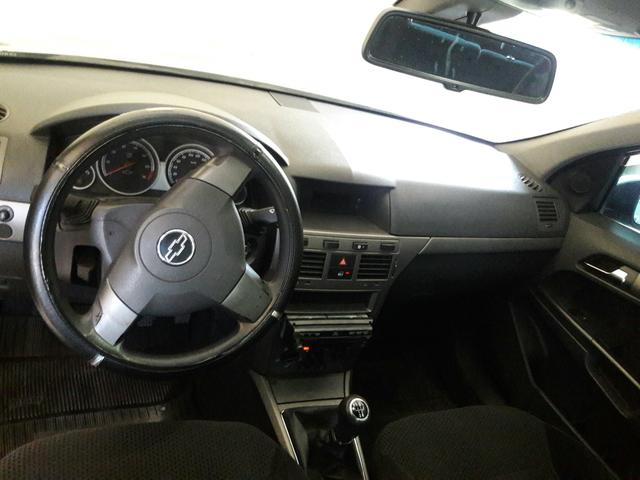 VECTRA HATCH 208m209 21.000 - Foto 4