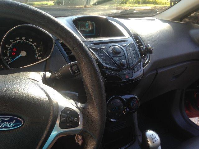 Ford New Fiesta 1.6 tittanium (13/14) - Manual - Foto 13