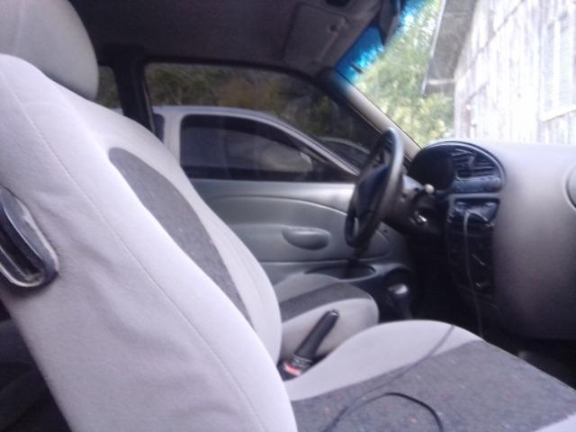 Carro Fiesta - Foto 3