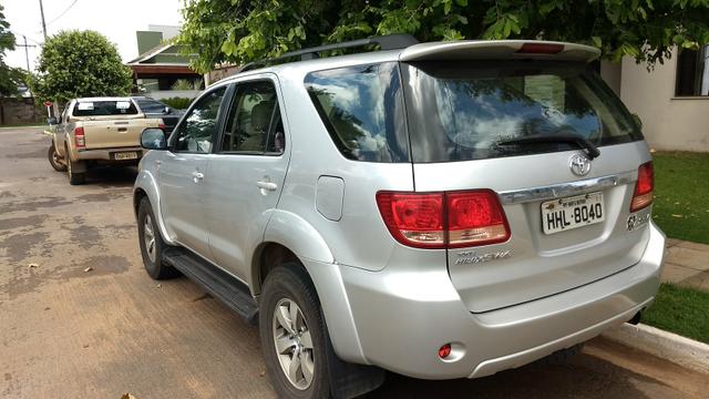 Hilux sw4 srv 3.0 4x4 diesel - Foto 5
