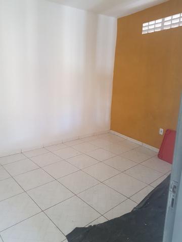 Aluga se em itapoan - Foto 8