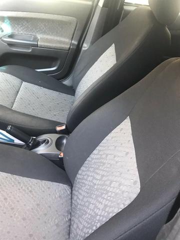 Ford Fiesta Hatch - 1.6 Completo - 2012 - Foto 4