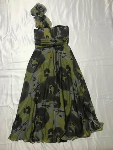 Vestidos de formaturas e casamentos - Foto 5