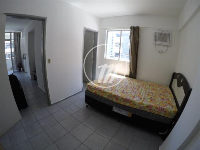 Apartamento aconchegante com 66 m², quarto e sala, 01 vaga na Ponta Verde. REF: A1086 - Foto 4
