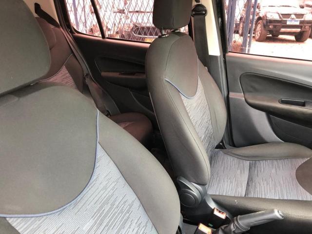 FIAT UNO 2016/2016 1.0 EVO ATTRACTIVE 8V FLEX 4P MANUAL - Foto 6