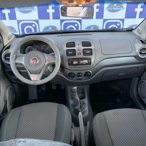 Fiat grand siena 1.6 essence 2013 - completo - novíssimo - Foto 7
