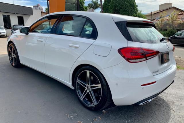 MERCEDES-BENZ A 250 2.0 TURBO SPORT 2018/2019 AUT - Foto 4