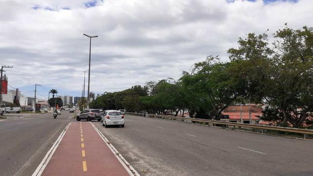 Alugue Terreno com 1314m² na Av. Tancredo Neves - Foto 4