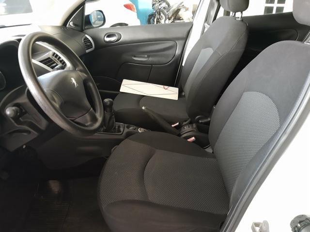 Peugeot 207 1.4 - Foto 8