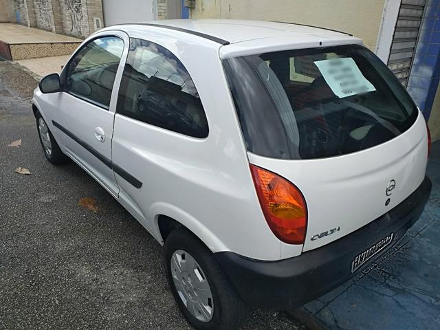 Celta 2001 com ar condicionado!!! - Foto 2