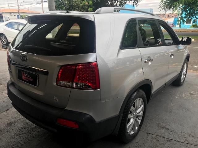 Kia Sorento 2.4 Ex2 4x2 2011 - Foto 4