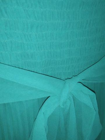 Vestido EXCLUSIVO verde escuro + echarpe - Foto 3