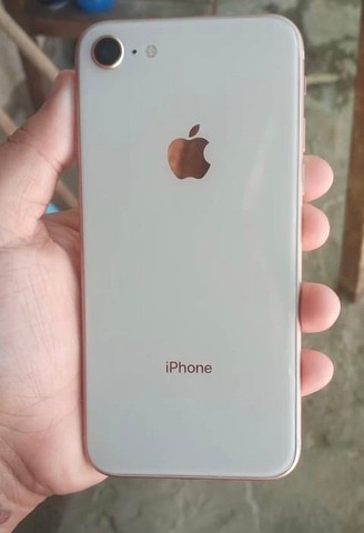 Troco iPhone 8 em um 7plus - Foto 2