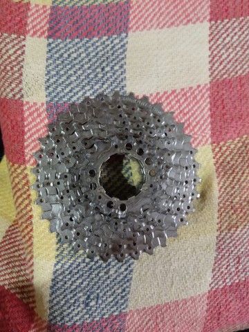 Catraca k7 shimano 9v nova 11/34 original cromada - Foto 3