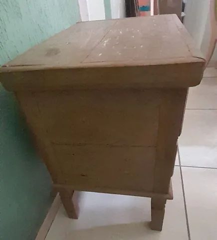 MESA DE CABECEIRA ESTILO CÔMODA DE MADEIRA DE DEMOLIÇÃO  - Foto 4
