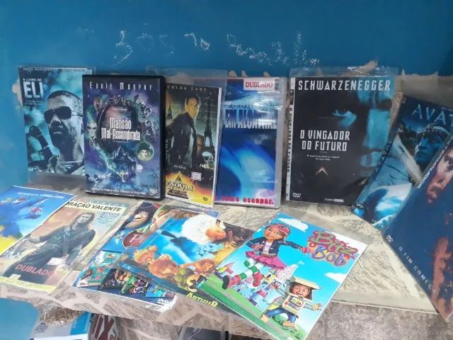 Dvds  de Filmes e Desenhos antigos - Foto 2