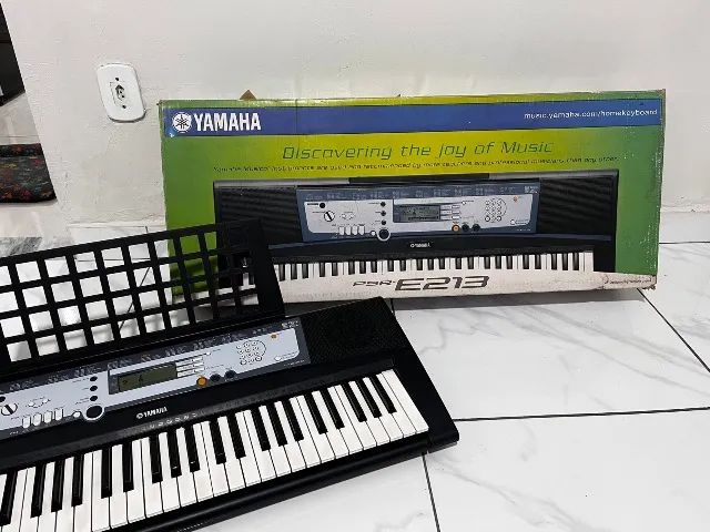 Teclado Yamaha PSS F30 Infantil - Cheiro de Música Instrumentos