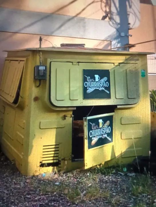 Quiosque de Fibra de Vidro 3x3 - Cabe 3 freezers de 420 Litros - Foto 2