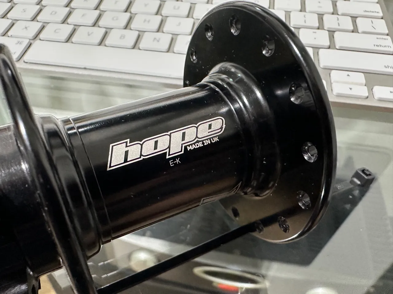CUBO HOPE MADE IN UK 15x100 28 FUROS