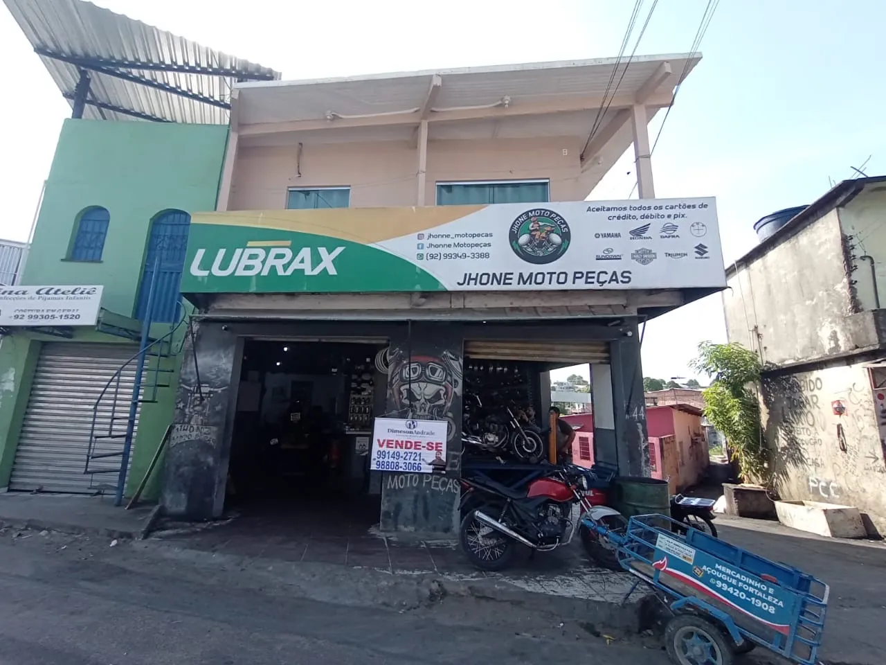Ponto e casa comercial Duplex à venda com 180 m² no Valparaiso